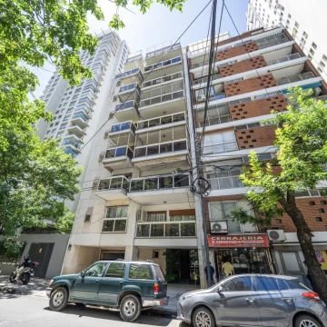 Departamento en  alquiler en lo mejor de Palermo de 2 dormitorios con balcón y cochera