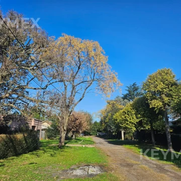 Lote Arbolado en Barrio Parque Irizar, Pilar