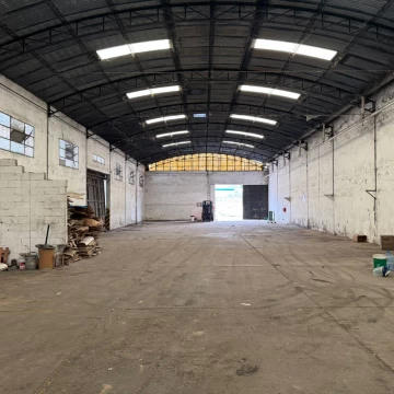 Depósito en Venta de 1300m2 construidos en Villa Rosa - Pilar