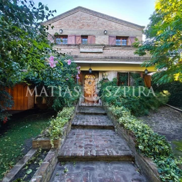 Casa en venta Ituzaingó Norte 6 ambientes