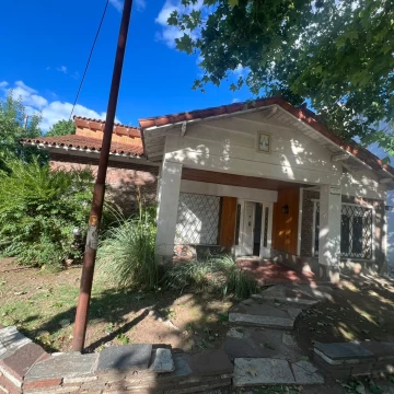 CHALET EN ALQUILER EN LUJAN AMPLIO CHALET