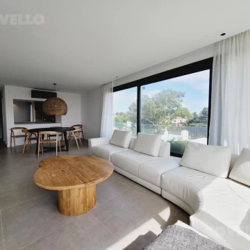 Exclusivo Apartamento de 3 Dormitorios con Vista al Mar – Carrasco