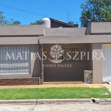 casa ph 4 ambientes en castelar
