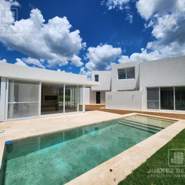 Venta - Exclusiva casa de 3 dormitorios fondo golf con vista al Hoyo 1 - Estancia El Terron