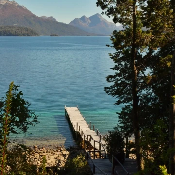Terreno con vista y acceso a lago