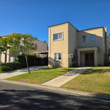 Casa  en Venta, Castaños, Nordelta, Tigre