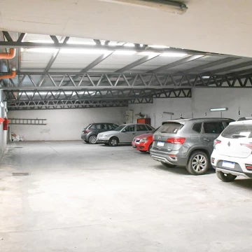 Cochera En Venta, Zona Centro
