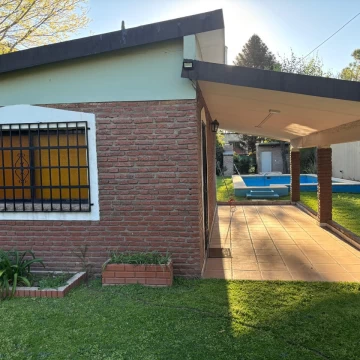 Casa en Funes