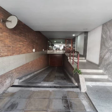 9 de julio 100