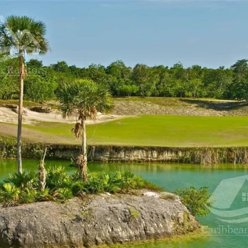 Terreno en venta en  Cancún Country Club