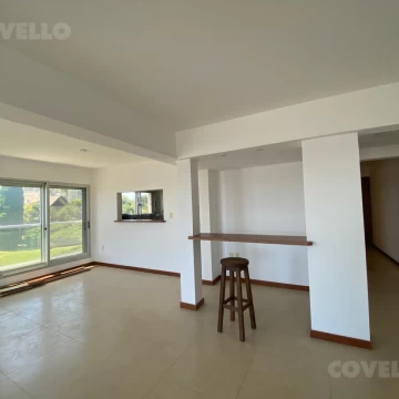 EN VENTA - Apartamento sobre Rambla de Colonia del Sacramento