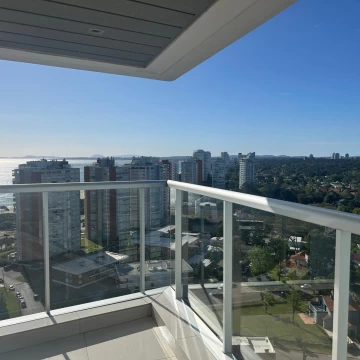 Venta y Alquiler Apartamento en Miami Boulevard 2 Dormitorios, Vista al Mar y Amenities Premium