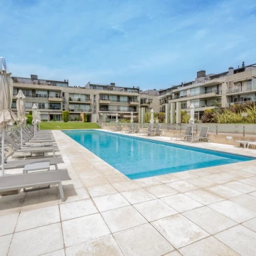 Venta - Departamento 4 ambientes con balcón y terraza – Ramos Mejia - Permuta