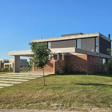 Casa  en Venta en El Naudir, Escobar, G.B.A. Zona Norte