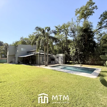 Casa en Venta Roldan.