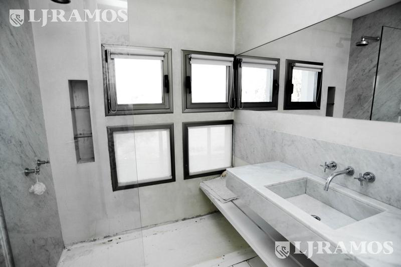 20- BAÑO