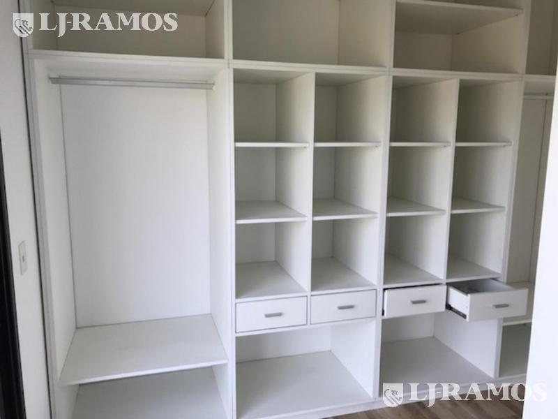 12 - VESTIDOR