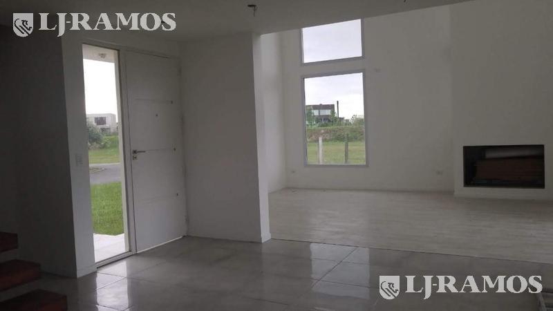 03 - HALL DE RECEPCIÒN