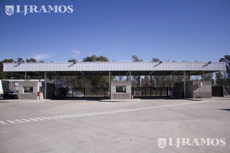 06-Exterior