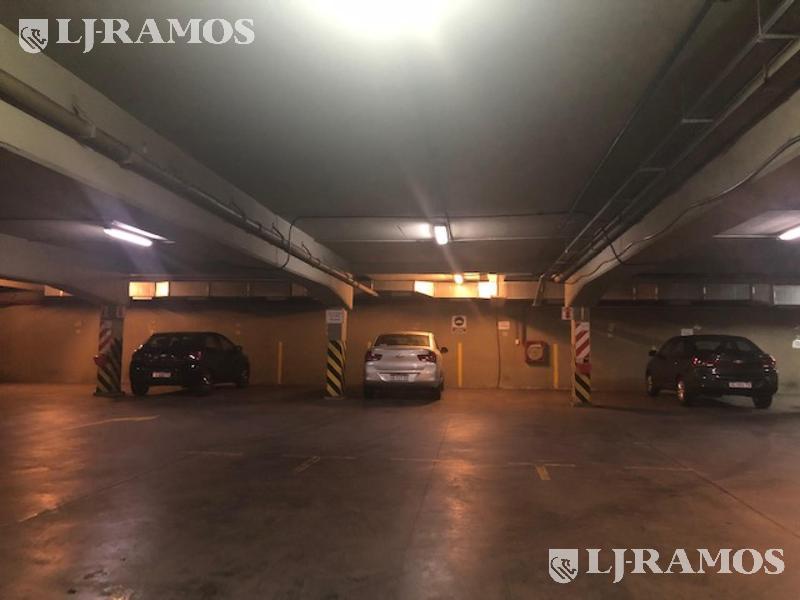 08-Cocheras