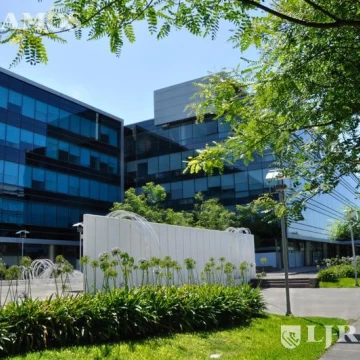 Alquiler de oficina de 185 m2 en Olivos