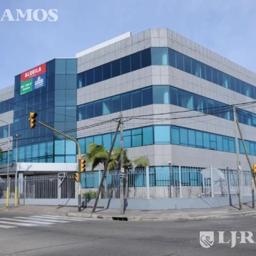 Edificio Comercial en Florida Oeste