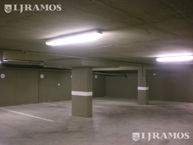 09-Cocheras