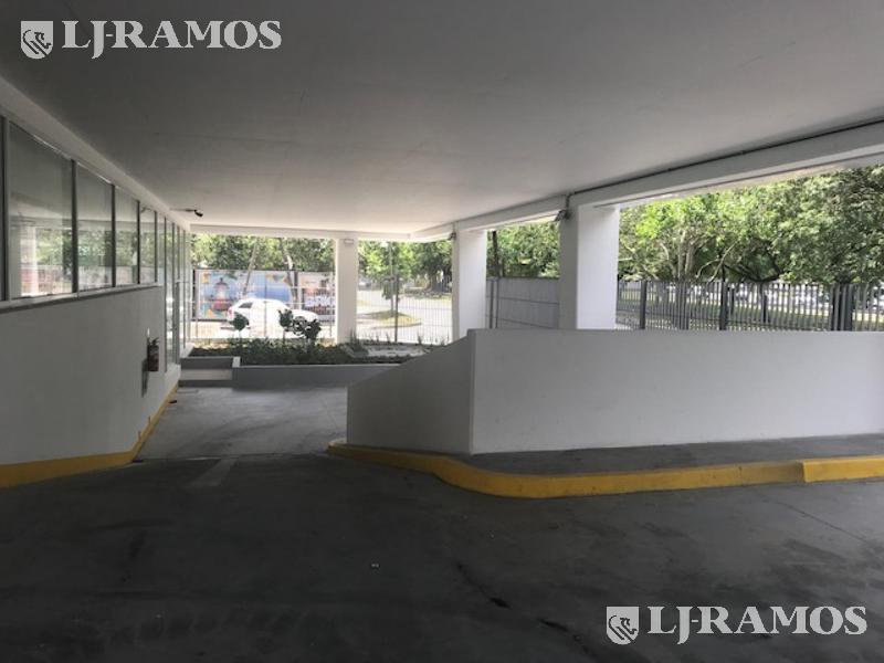 05-Cocheras