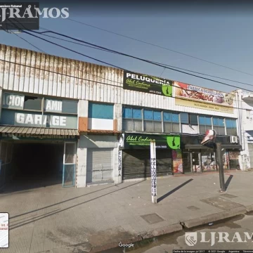 local comercial - Pompeya
