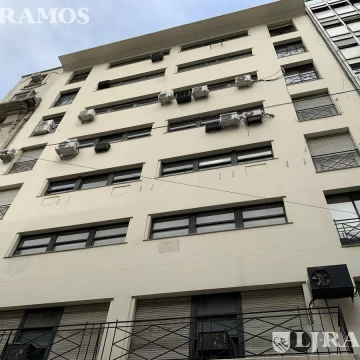 Venta Edificio a Reciclar en Microcentro