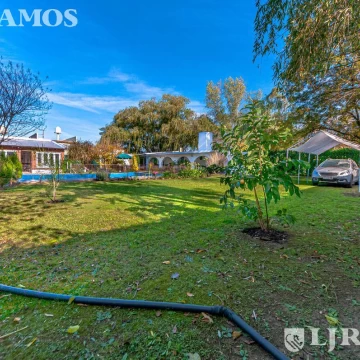 CASA BARRIO SEMI ABIERTO.  PILAR. 1320M2 TERRENO - APTO CREDITO