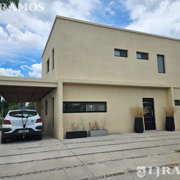 Casa en venta en el  Barrio Acacias - PUERTOS / ESCOBAR
