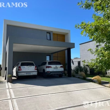 Casa - Araucarias