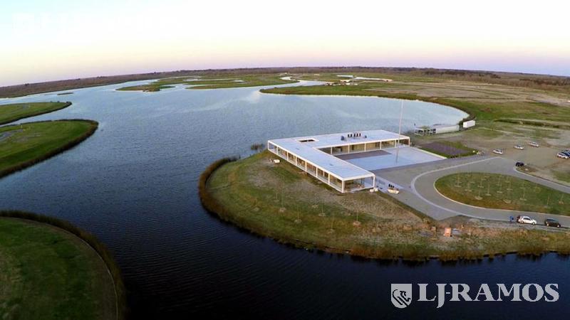06 - Vista Aerea del  Lago