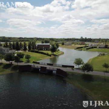 Terreno en Venta al Rio Con Amarra EL Cazal 99k PG
