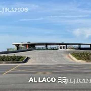 Terreno a la laguna de 959 m2 en venta en Puentes - Nordelta