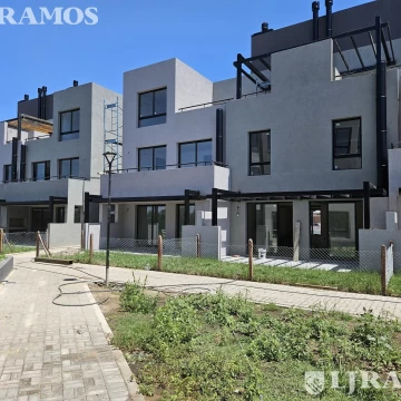 Departamento de 4 ambientes a estrenar en Town Kiri