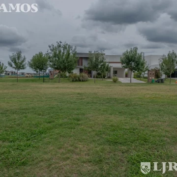 OPORTUNIDAD!! Terreno en El Naudir MB