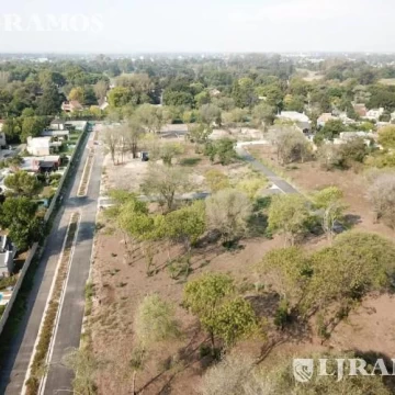 Terreno en Venta en Barrio Cerrado