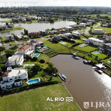 LOTE AL RIO ORIENTACION NORTE. 1.167m.