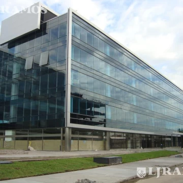 Alquiler de oficina de 2200 m2 en Olivos