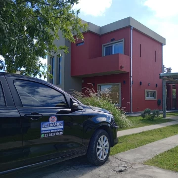 VENTA CON RENTA Casa 3 dormitorios en  Área 1 SAN SEBASTIAN MB