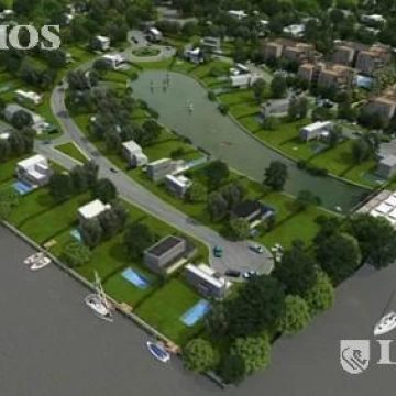 LOTE AL RIO NOR-OESTE.