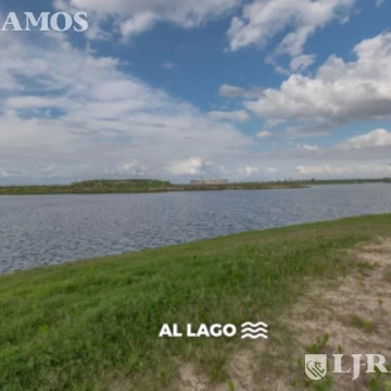 ESPECTACULAR LOTE A LA  LAGUNA  en venta en Los Puentes - Nordelta