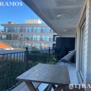 DEPARTAMENTO DE 3 AMBIENTES EN VENTA EN CASSA ISIDRO