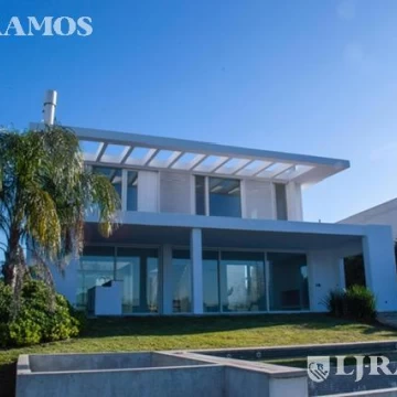 Casa en venta AL LAGO Barrio Muelles - PUERTOS / ESCOBAR