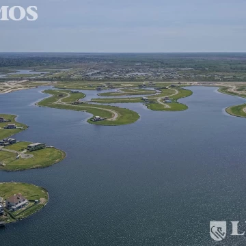 Terreno en Puertos del Lago - BARRIO AMARRAS
