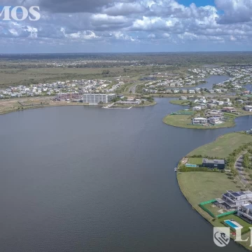 Terreno al lago en venta en el Barrio Muelles, Puertos / Escobar
