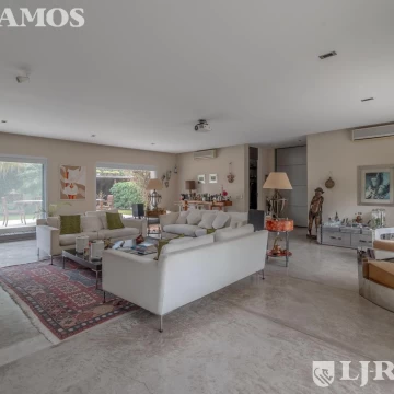 Casa moderna en La Horqueta