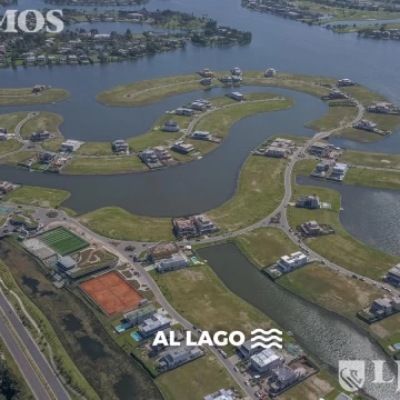 Lote en venta en  Los puentes al agua con orientación NE